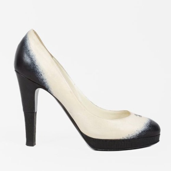 Chanel Beige Ombre CC Platform Pumps - Picture 1 of 9